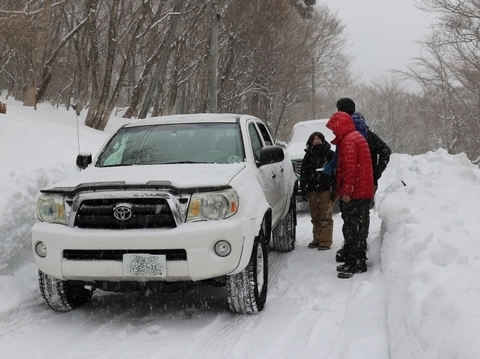 SHO's_TACOMA_Snow_Camp.jpg